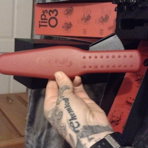 CIRRUS "curly and ripply"HairStyler" 🆕 I'm BOX.red&black device w/fitting heads - Picture 8 of 8